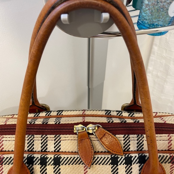 BURBERRY handbag shoulder purse authentic - Picture 7 of 12